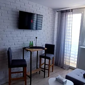 https://black-sails.kolobrzeghotels.com