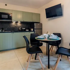 Przy Szlaku, Bezplatny Parking Apartament
