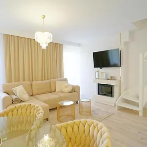 Every Sky Staszica 30 Apartament